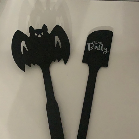 Target Holiday Brand New Bat Spatula Bundle Of 2 Spatulas Poshmark
